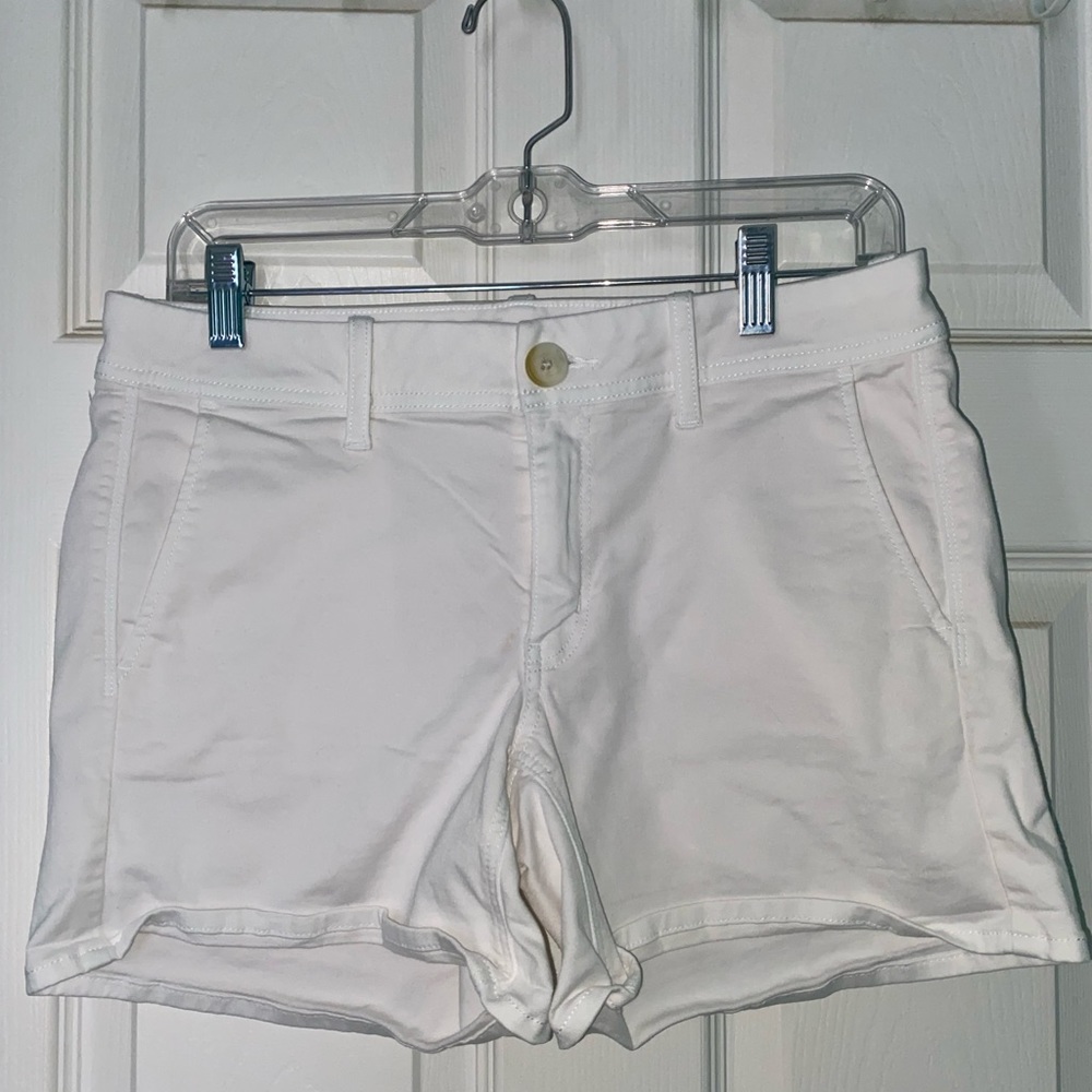 White American Eagle shorts! Perfect condition!